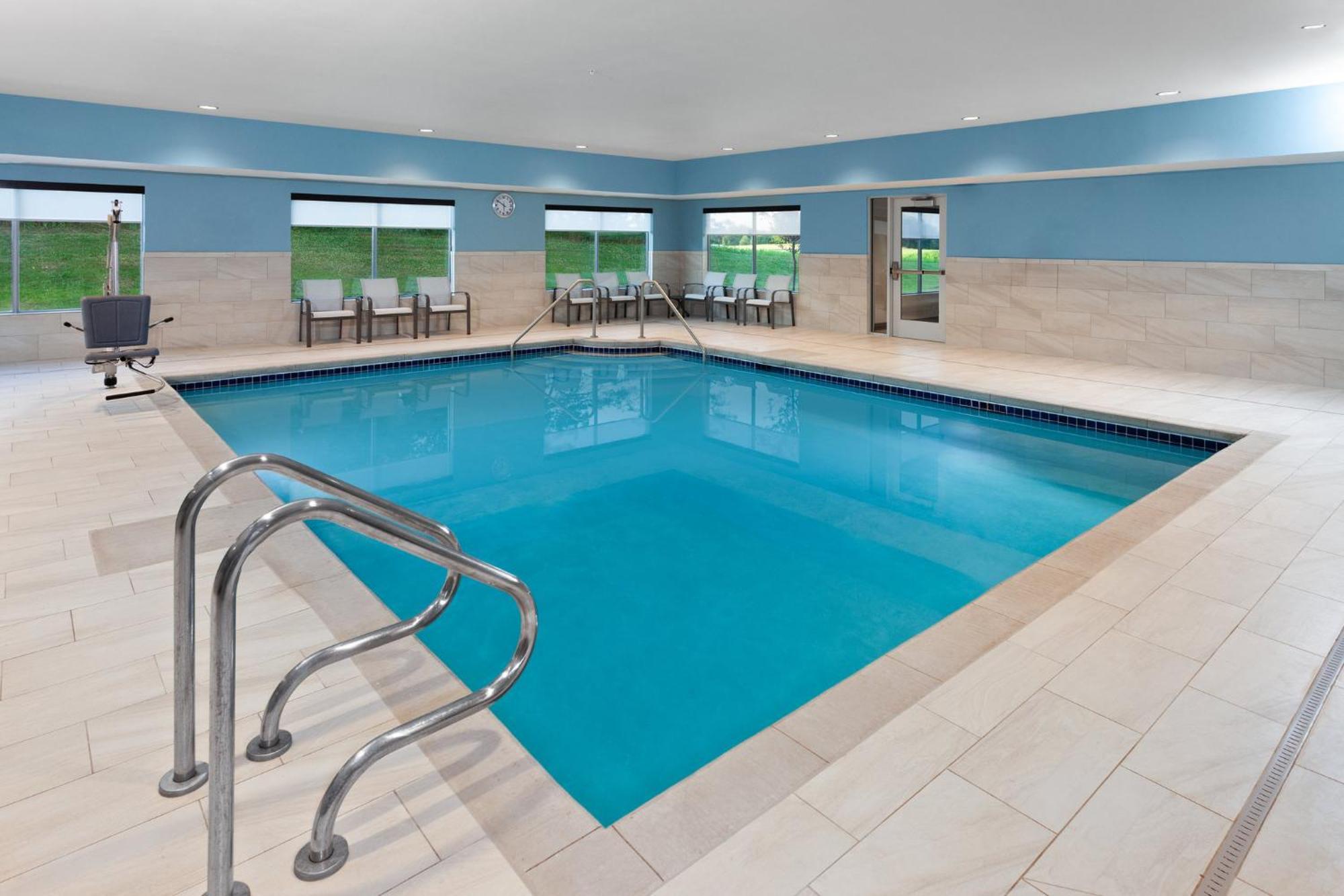Holiday Inn Express & Suites Reedsburg - Dells Area By Ihg Extérieur photo