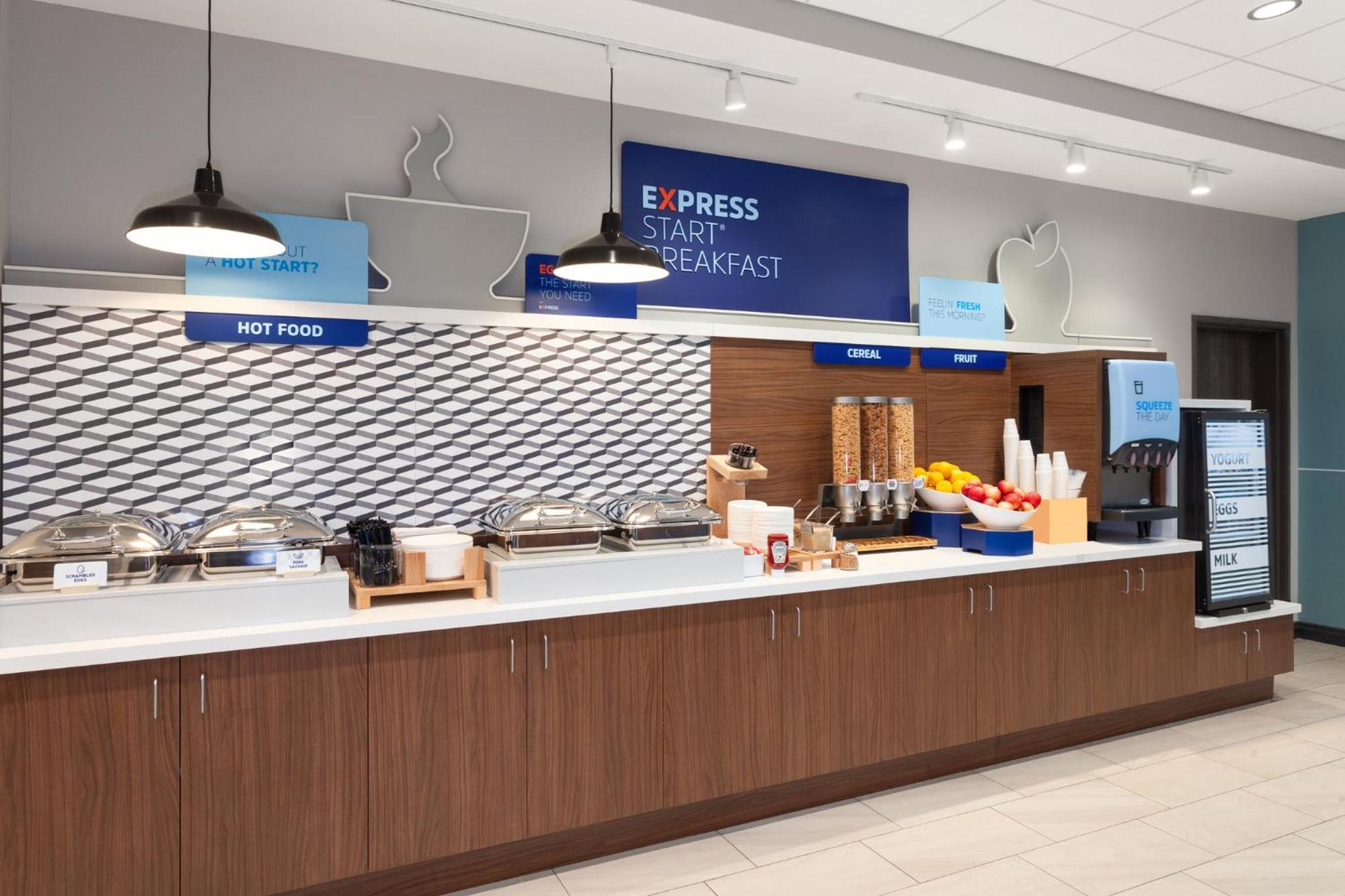 Holiday Inn Express & Suites Reedsburg - Dells Area By Ihg Extérieur photo